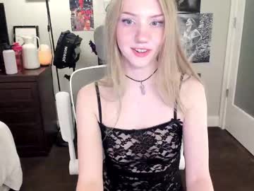 girl
        eve003300 cam image #5470944