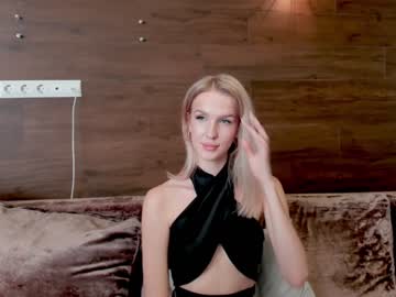girl
        marieblackwell cam image #1659724