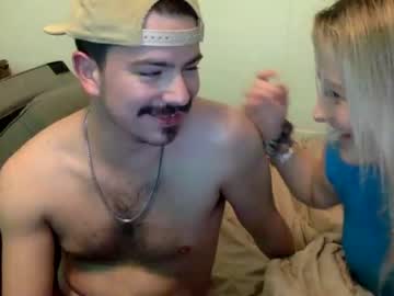 couple
        kittyndaddy757458 cam image #3239071