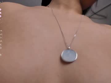 girl
        hinatabroks cam image #5801951