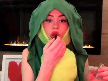 girl
        littlesugarpea cam image #1031874