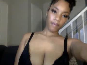 girl
        shesonastyy_20 cam image #2414620