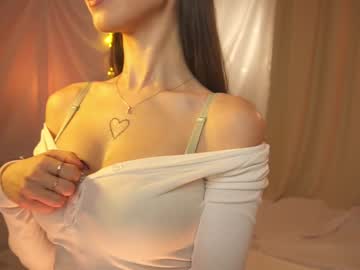 girl
        sunny_maria cam image #6892237