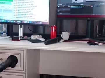 girl
        carmela_fox cam image #14745
