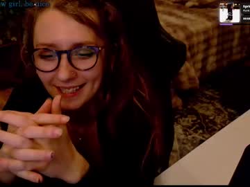 girl
        adalinarae cam image #5821921