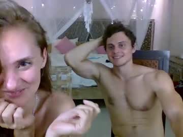 couple
        goddess_marylin cam image #2932877