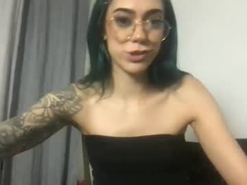 girl Cam Girls Masturbating With Dildos On Chaturbate with mercedes_111