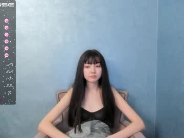 girl
        chanlia cam image #647841