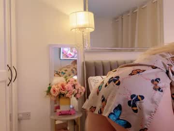 girl
        myassistant cam image #6397645