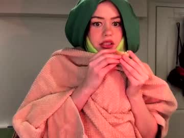 girl
        littlesugarpea cam image #1045474