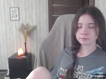 girl
        sexy_b0rsch cam image #2219087