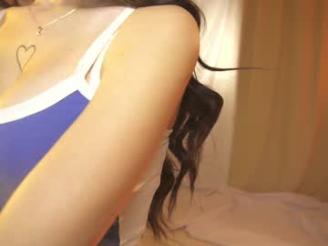 girl
        sunny_maria cam image #6331307