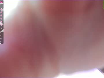 girl
        akura_01 cam image #1315026