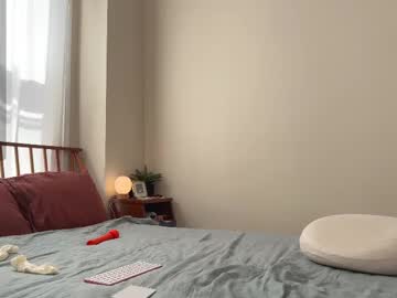 girl
        lazylittlething cam image #6675480