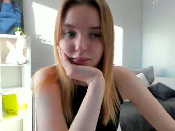 girl
        olli_ver cam image #437904