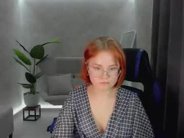 girl Cam Girls Masturbating With Dildos On Chaturbate with lu_muon