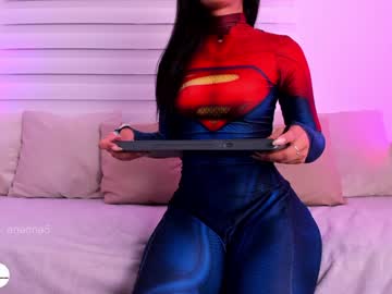 girl
        ariadna5 cam image #4783418
