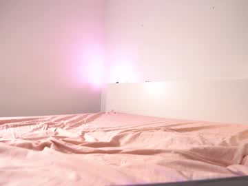 girl
        reei__ cam image #4525926
