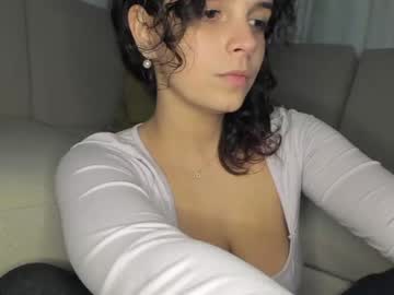 girl
        lilbeccaxo cam image #559247