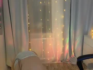 girl
        loretta__roze cam image #6692876