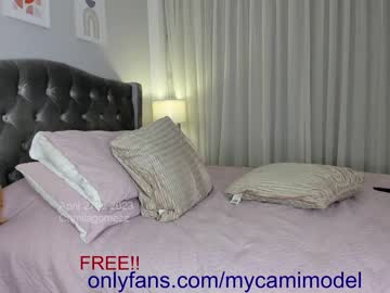 girl
        camilagomezz cam image #1407134