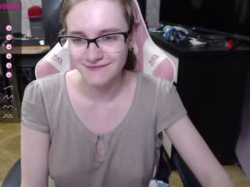 girl
        tomato_tease cam image #4054238