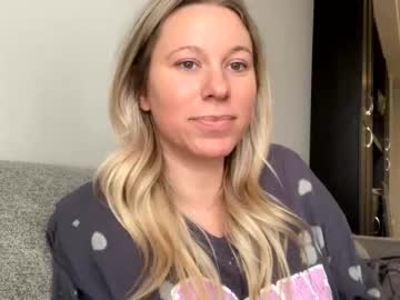 girl
        texas_blonde cam image #3515188