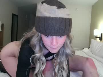 girl
        pixelatedprincess cam image #3739662