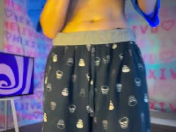 girl
        hexivu cam image #4430014