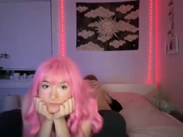 couple
        lilpinkygirl69 cam image #2842540
