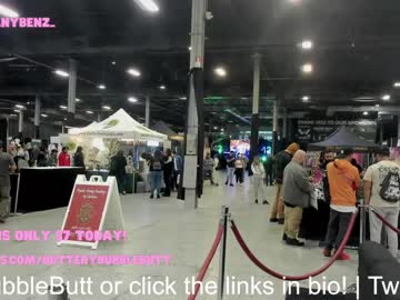 girl
        butterybubblebutt cam image #2523995