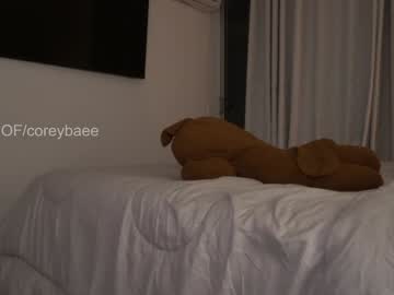 girl
        coreybae cam image #6075085