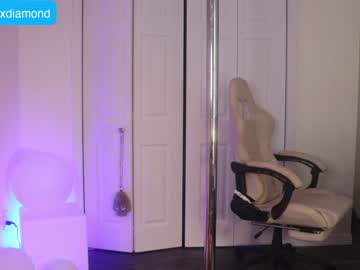 girl
        ashlyndiamond cam image #1168091