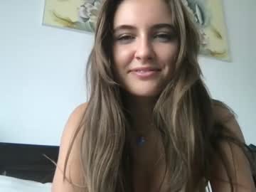 girl
        emma_walkerx cam image #3467715