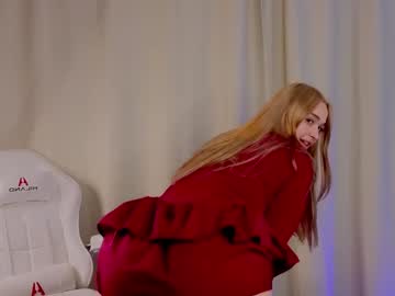 girl Cam Girls Masturbating With Dildos On Chaturbate with lola_piano