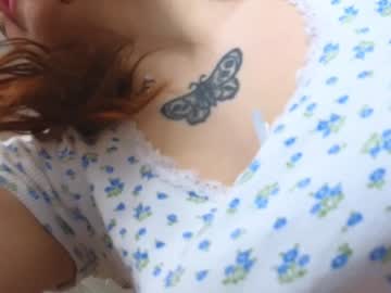 girl
        my_mia_ cam image #5978430