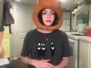 girl
        littlesugarpea cam image #1644159