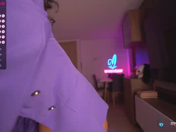 girl
        mykinkybunny cam image #140668