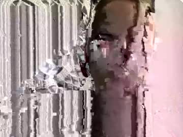 girl
        spud351025 cam image #4365508