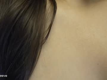 girl
        genevieeve cam image #6116489