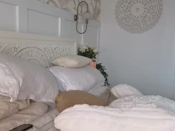 girl
        daisydreams_cumtrue cam image #6925412