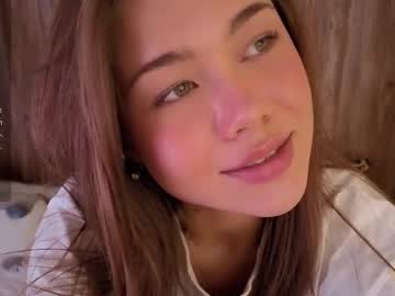girl
        lustonmymind_ cam image #6936821