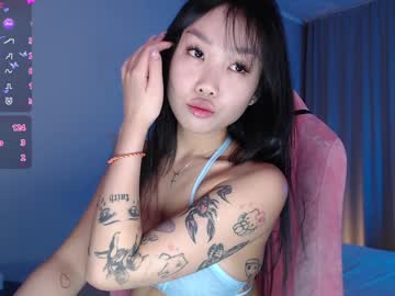 girl
        norma_blum cam image #5406970