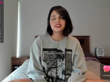 girl
        yourfreakygirl cam image #1915229