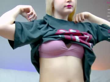 girl
        sapphirealice cam image #1594731