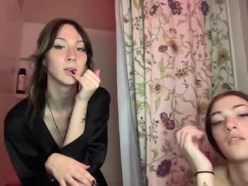 girl Cam Girls Masturbating With Dildos On Chaturbate with kimandcleo