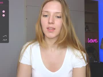 girl
        hichatur cam image #2801906