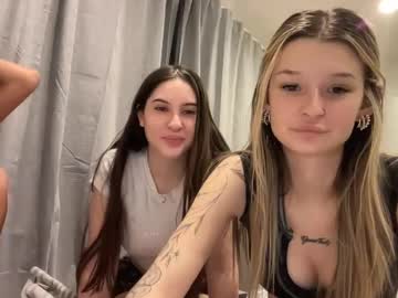 girl
        sophiekaine cam image #5636794