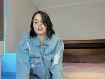 girl
        yourfreakygirl cam image #1950928