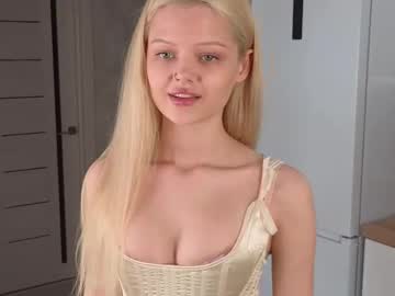 girl
        ifiwasyourgf cam image #6400031